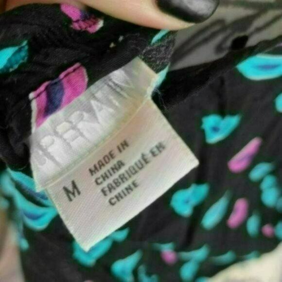 ♡3/$30♡ Urban Outfitters Bird Camisole - Picture 4 of 5